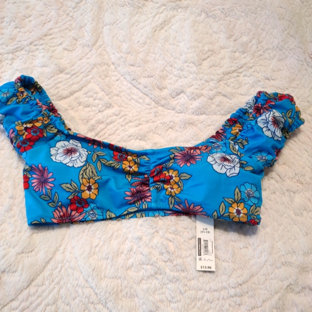 No Boundaries Bikini Top NWT